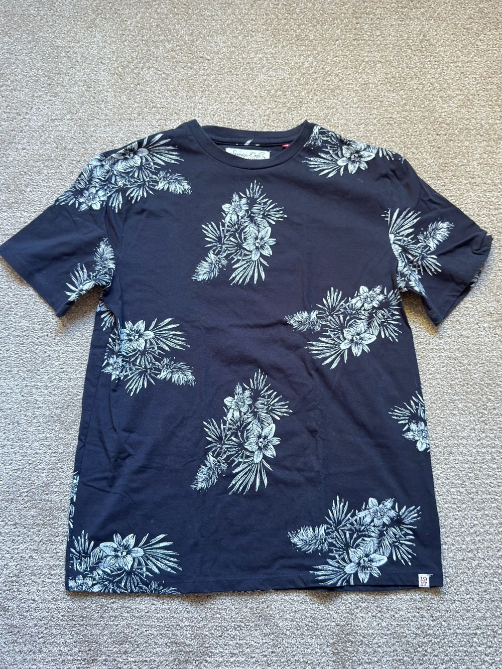 Men's Navy Floral Crew Neck T-Shirt